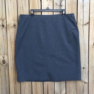 Old Navy collection stretch search skirt lined 18